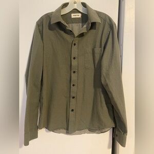 Taylor Stitch the California Swiss Dot Button Down - size 40/ medium, green